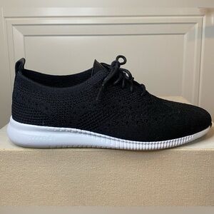 Cole Haan ZERØGRAND Knit Sneakers Black & White Women’s 6 NWOT